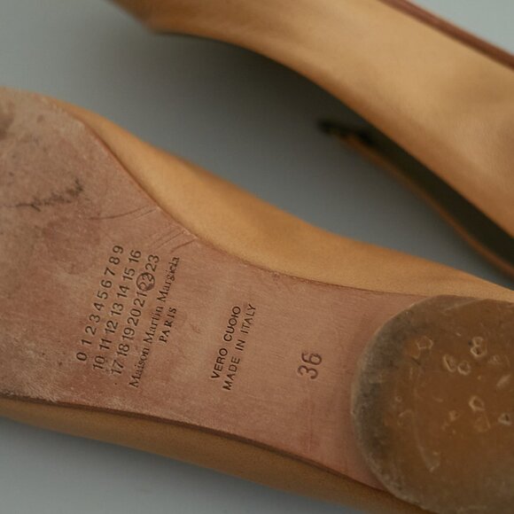 Maison Martin Margiela ankle strap ballerina flats in natural - Picture 2 of 2